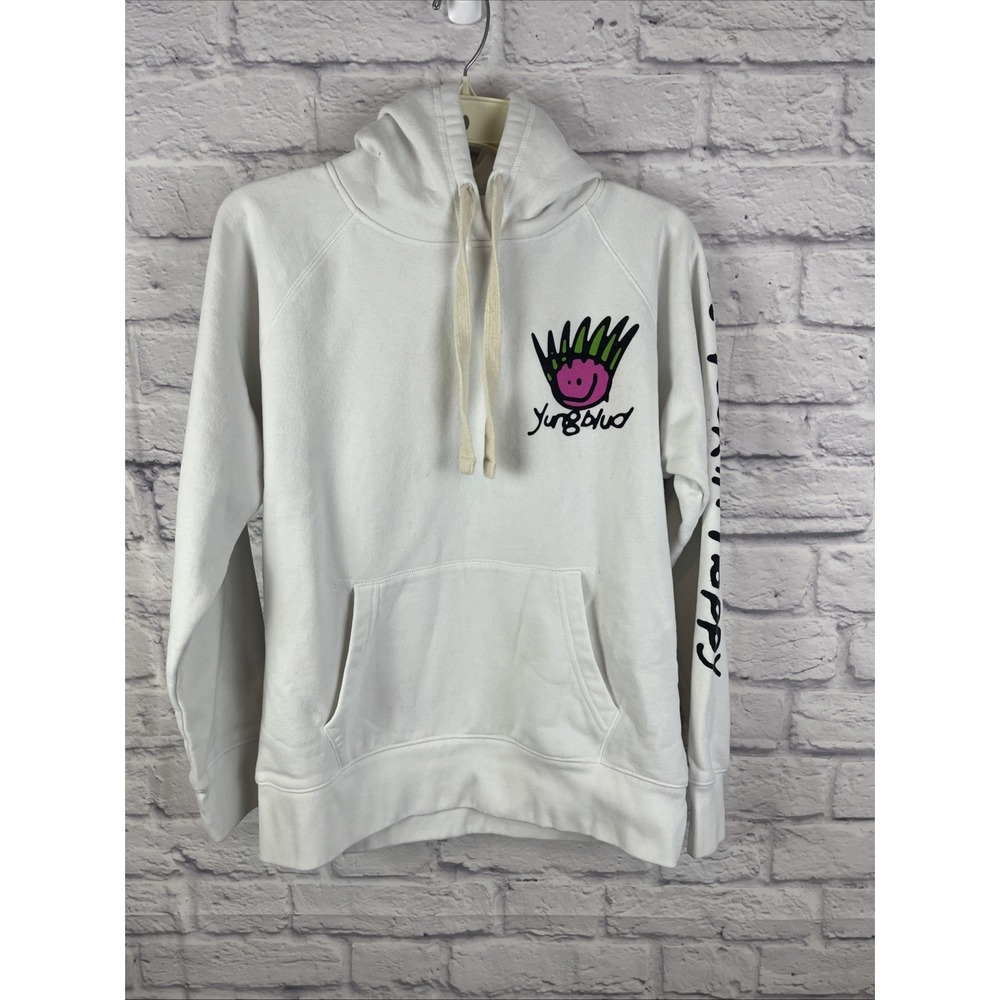 Yungblood Be Happy Face White Pullover  Cozy Hoodie Loungewear Punk  Size Large - Picture 9 of 10